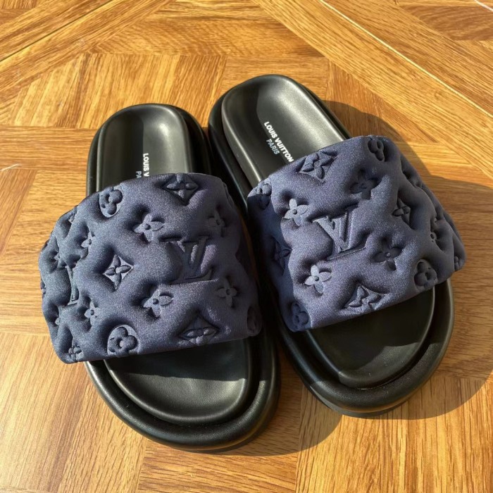 Louis Vuitton Pool Pillow Comfort Mule Slipper Shoes #nigo53825