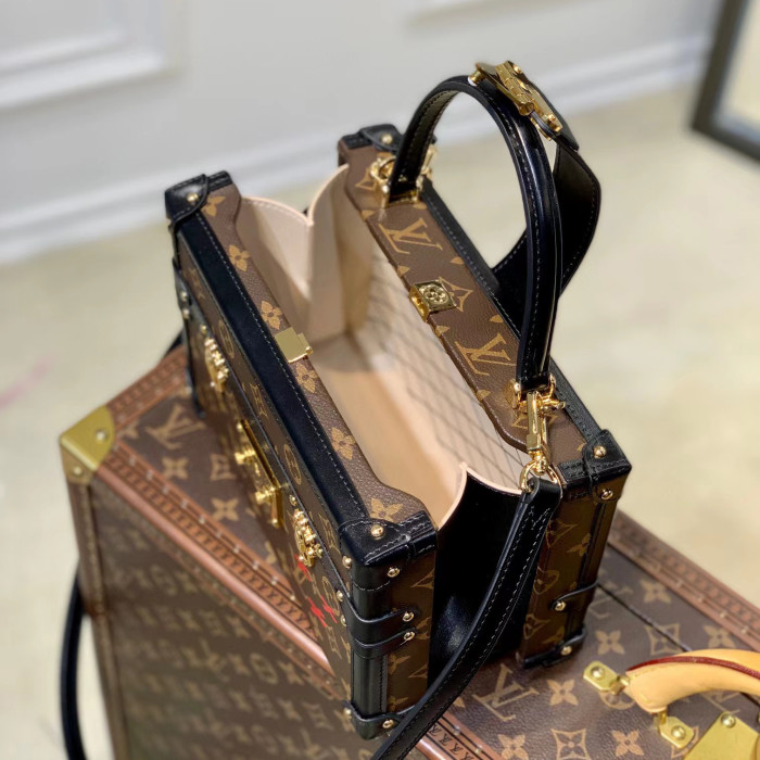 Louis Vuitton Box Leather Shoulder Bag #nigo56864
