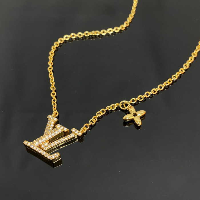 Louis Vuitton NIGO Gold Decoration Paired With Necklace Bracelet Set #nigo94428