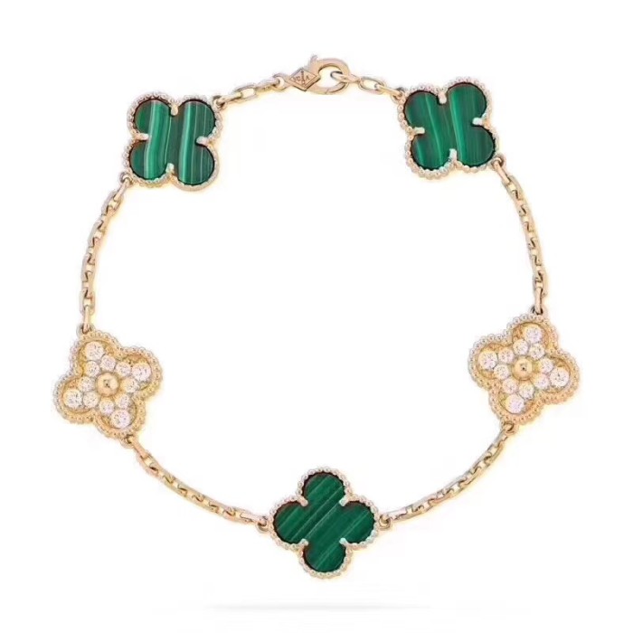 Van Cleef & Arpels Bracelet Jewellery #nigo53479