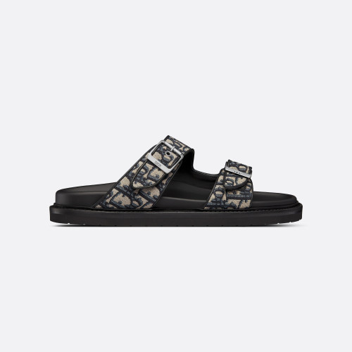 DIOR NIGO Summer Flat Sandals Wearing Slippers Outside #nigo94649