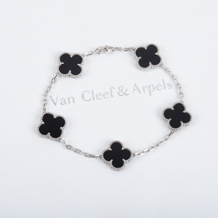 Van Cleef & Arpels Bracelet Jewellery #nigo53479