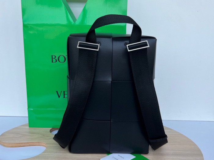 BOTTEGA VENETA NIGO Smooth Cow Leather Backpack Bag #nigo58141