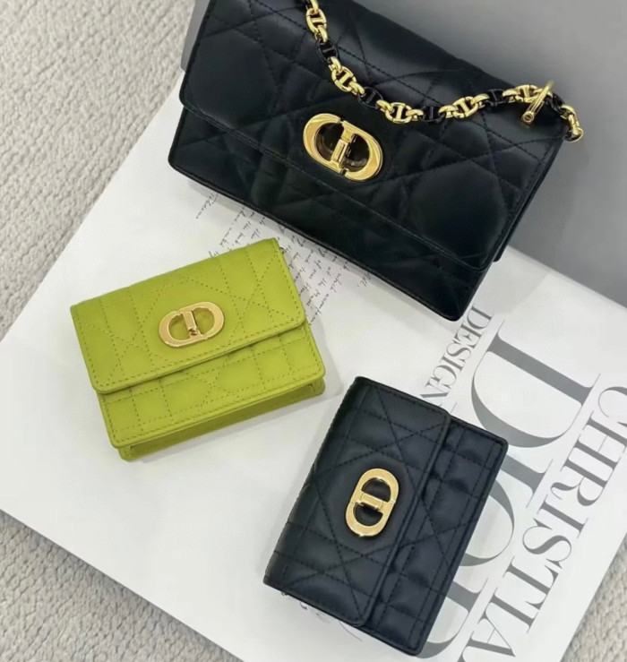 DIOR NIGO Leather Chain Single Shoulder Crossbody Bag #nigo21112