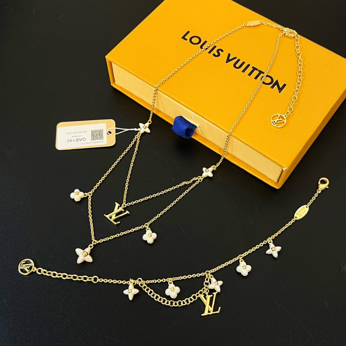 Louis Vuitton NIGO Gold Flower Decorative Necklace Bracelet #nigo84134