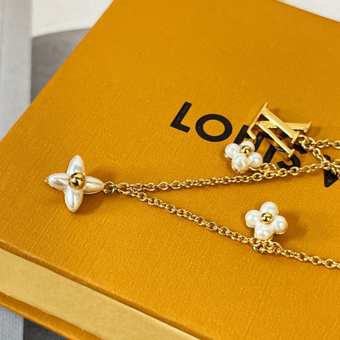 Louis Vuitton NIGO Gold Flower Decorative Necklace Bracelet #nigo84134