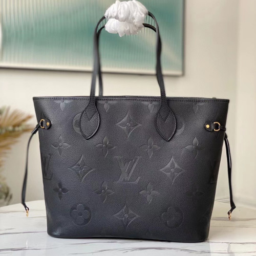 Louis Vuitton NIGO Black Leather Carrying Crossbody #nigo29134