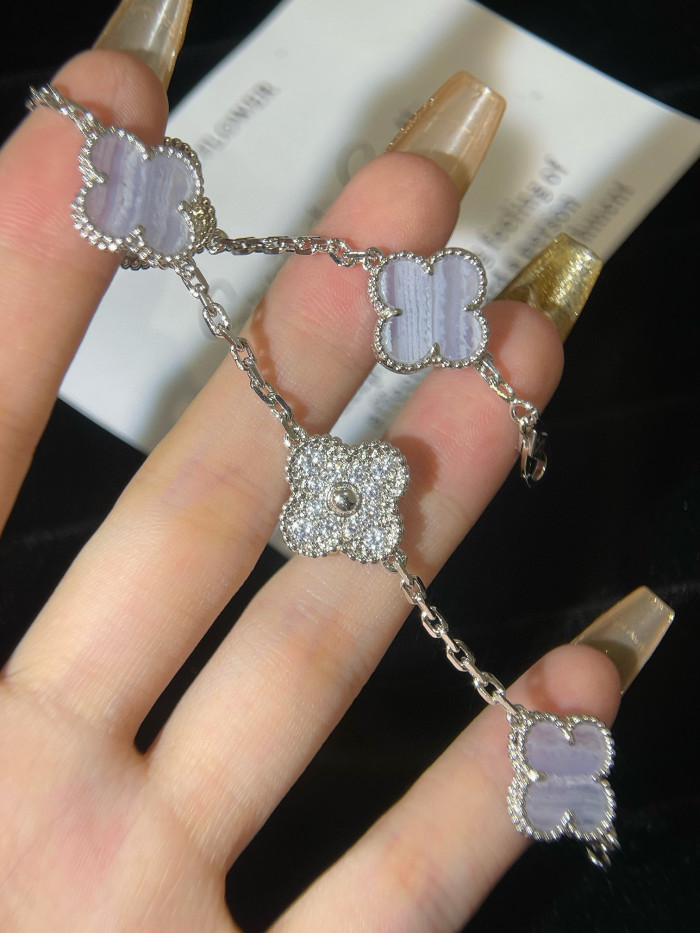 VanCleef&Arpels NIGO Bright Diamond Chain Bracelet #nigo84163