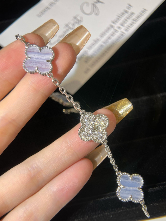 VanCleef&Arpels NIGO Bright Diamond Chain Bracelet #nigo84163