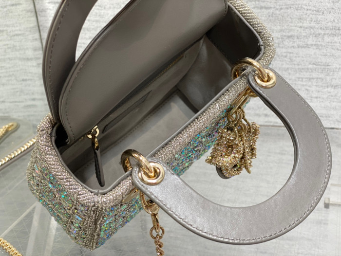 Dior Lady's Latest Limited Edition Heavy Duty Bead Princess Bag #nigo57739