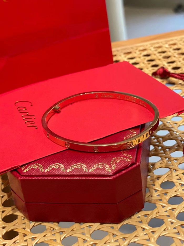 Cartier Encircling Screw Logo Bracelet Plated 18K Gold Accessories Jewelry #nigo82316