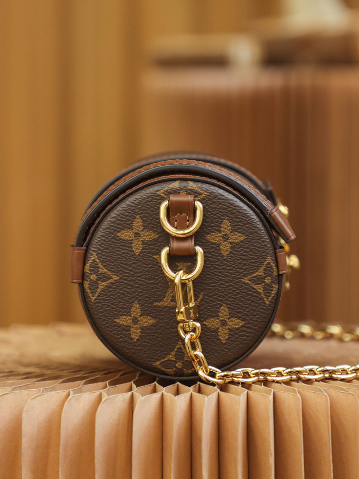 Louis Vuitton NIGO Leather Printed Chain Bucket Bag #nigo21556