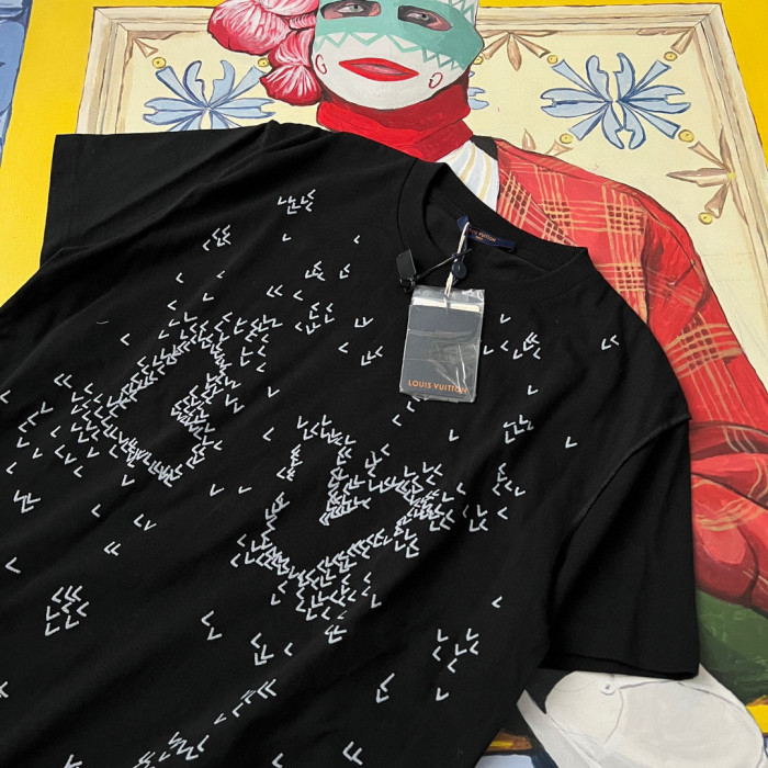 Louis Vuitton NIGO Black Embroidered Loose Fitting Short Sleeved T-shirt #nigo21553