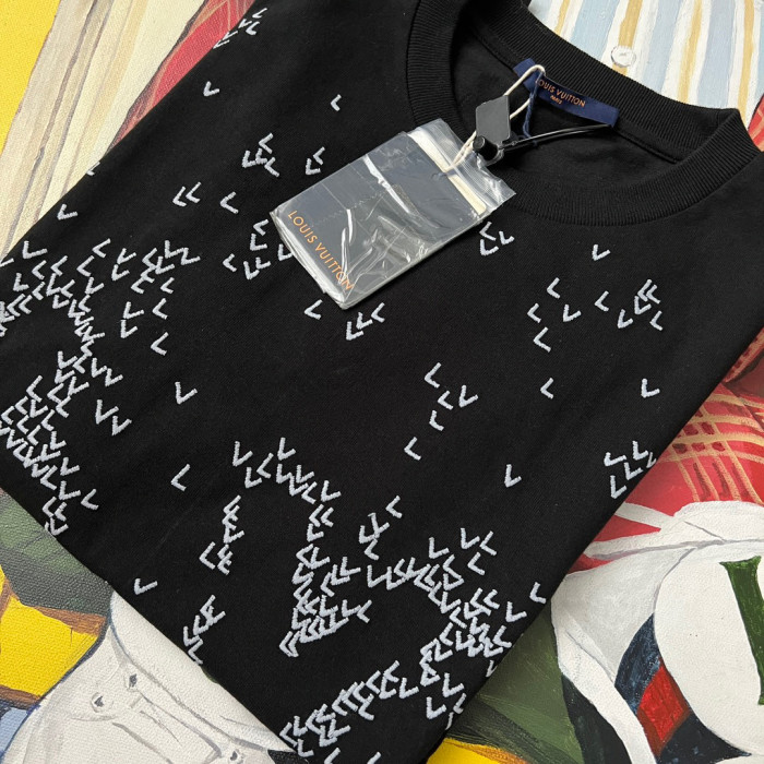 Louis Vuitton NIGO Black Embroidered Loose Fitting Short Sleeved T-shirt #nigo21553