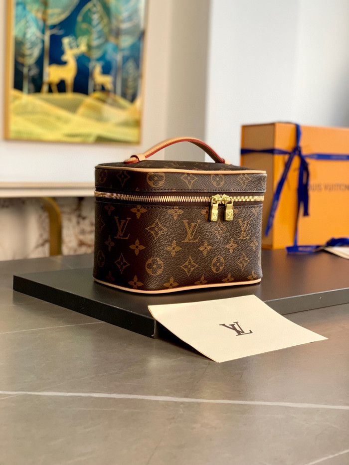 Louis Vuitton Makeup Bag Dressing Bags #nigo29159