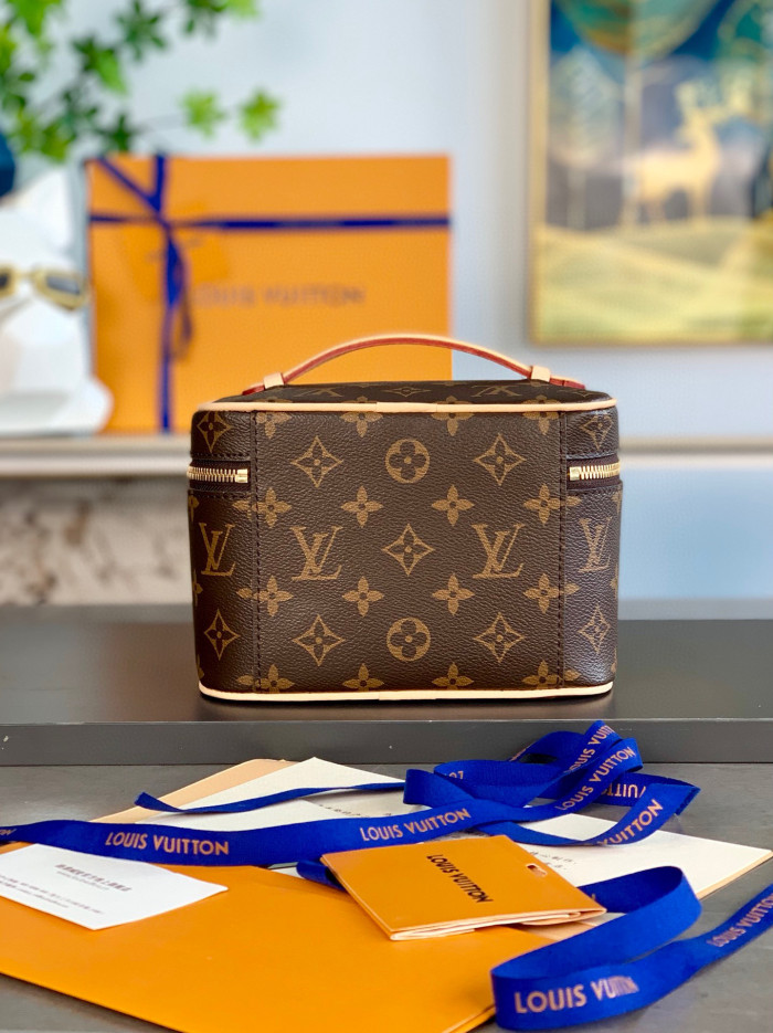 Louis Vuitton Makeup Bag Dressing Bags #nigo29159
