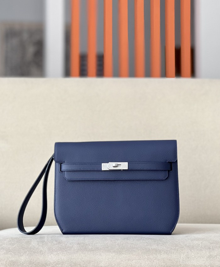 Hermes Square Leather Classic Wallet Clutch Underarm Bag bags #nigo53457