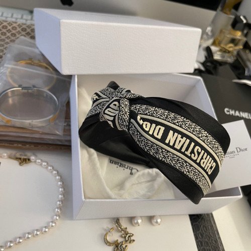 Dior NIGO Canvas Printed Hair Hoop #nigo21592