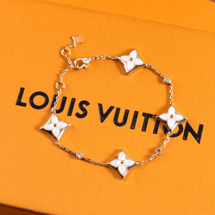 Louis Vuitton NIGO Floral Fine Chain Fashion Bracelet #nigo21589