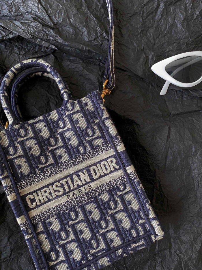Dior Canvas Old Flower Full Print Portable Mini Tote Bag Mobile Case #nigo52165