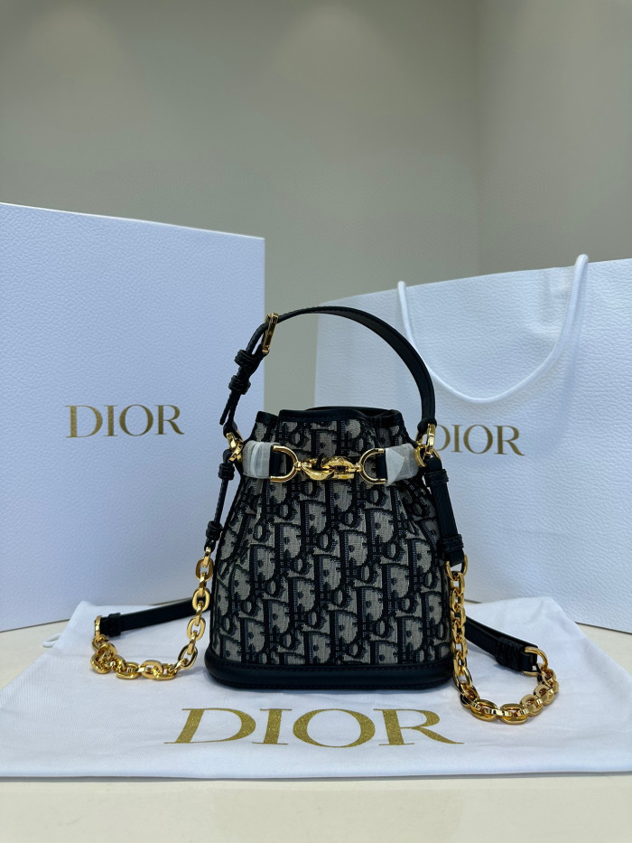 Dior NIGO Cloth Printed Bucket Tote Bag #nigo57925