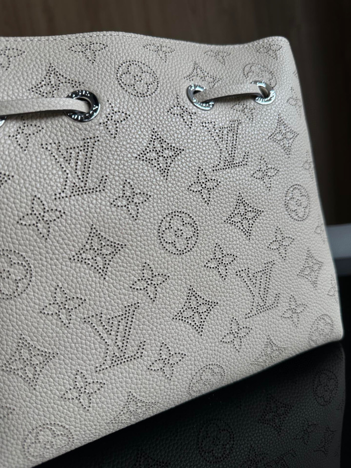 Louis Vuitton NIGO Leather Printed Chain Bucket Bag  #nigo58116