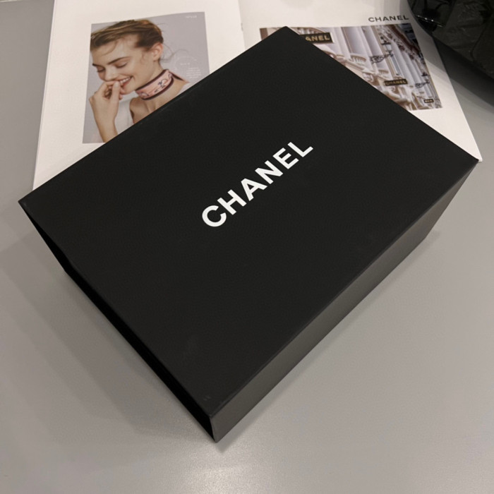 Chanel NIGO Velvet Black Beret #nigo21642