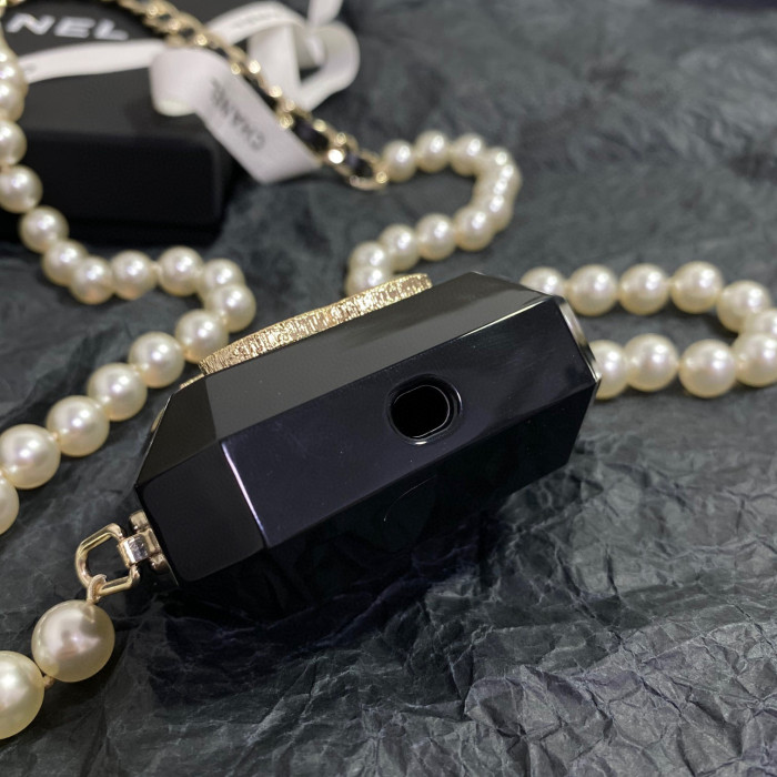 Chanel necklace bag headphone case Box #nigo29181