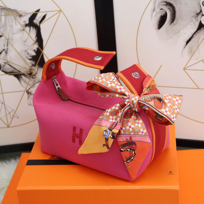 Hermes Leather webbing splicing handbag Makeup bag Handheld  #nigo29177