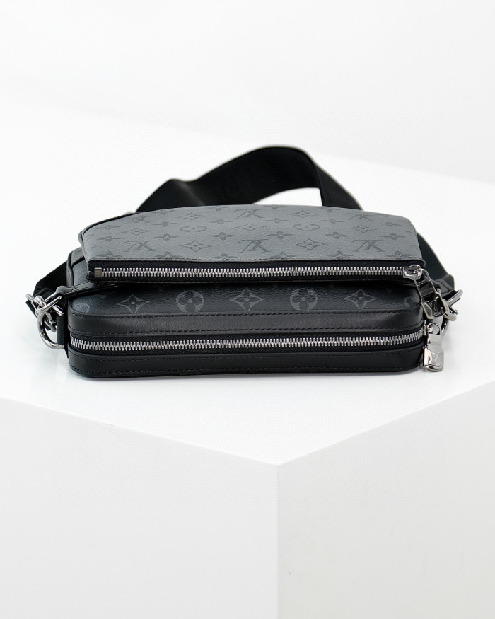 Louis Vuitton Leather Casual Crossbody Bag #nigo21652
