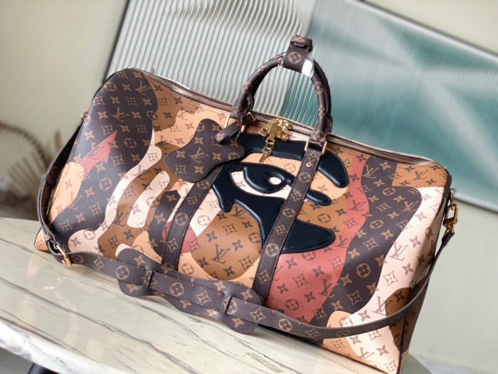 Louis Vuitton Leather Handbag Travel Bag Bags #nigo96194