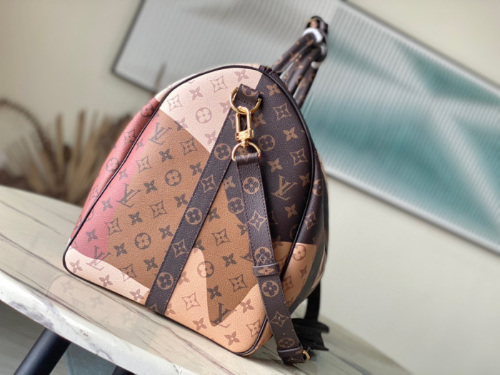 Louis Vuitton Leather Handbag Travel Bag Bags #nigo96194