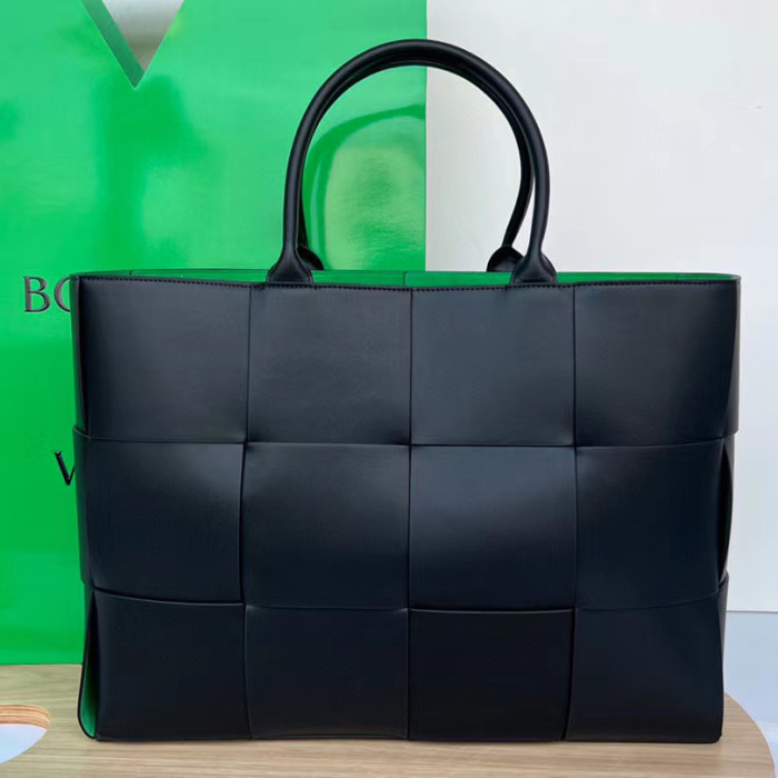 Bottega Veneta Square Handbag Leather Bags #nigo52474