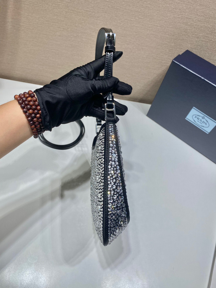 Prada Full Diamond Crystal Armpit Bag Hand Bags #nigo59151