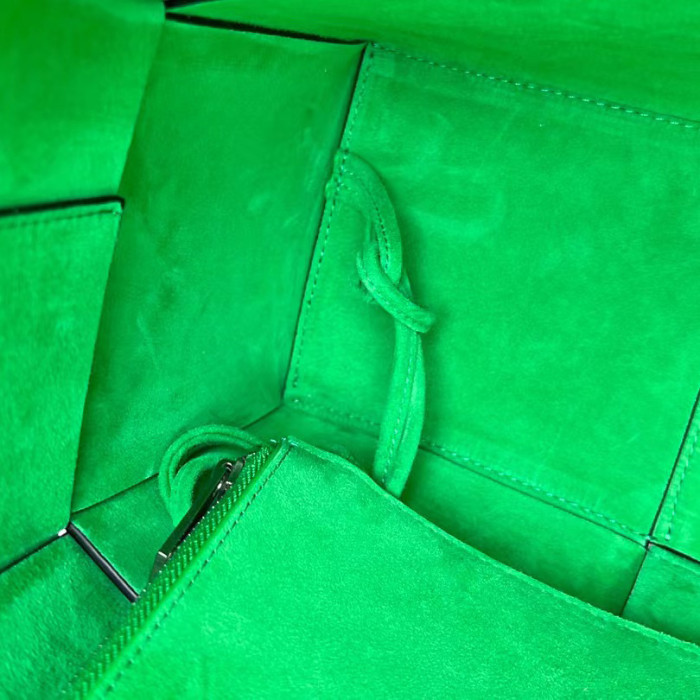Bottega Veneta Square Handbag Leather Bags #nigo52474