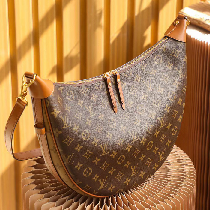 Louis Vuitton Women's One-Shoulder Leather Messenger Bag Bags #nigo56528