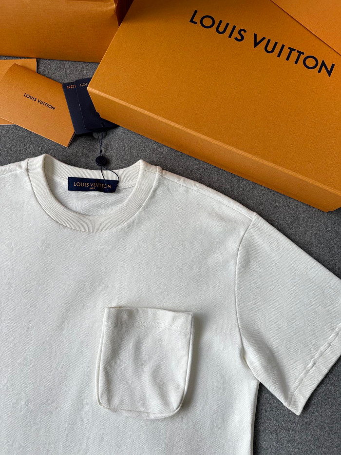 Louis Vuitton Cotton Pocket Short Sleeve T-Shirt #nigo96181