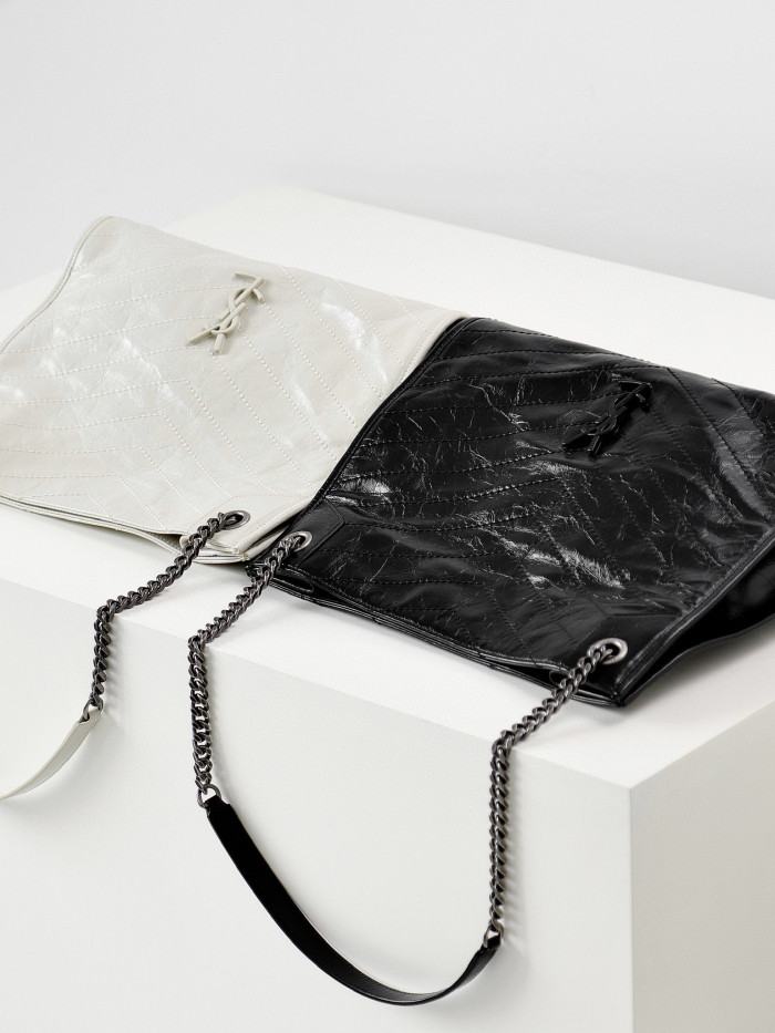 SAINT LAURENT Leather Chain Carrying Crossbody Bag #nigo21649