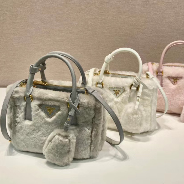 Prada Plush Shoulder Handbag Bags #nigo56459