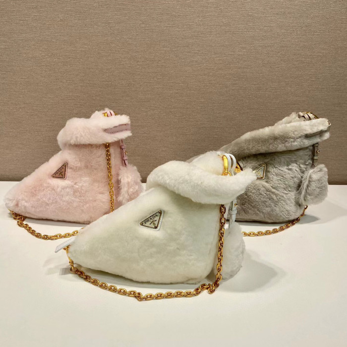 Prada Plush Shoulder Handbag Bags #nigo56459