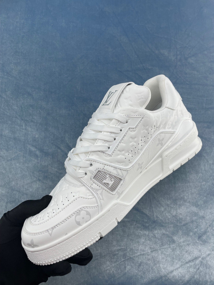 Louis Vuitton White Sports Casual Shoes And Board Shoes #nigo21671