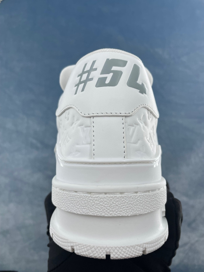 Louis Vuitton White Sports Casual Shoes And Board Shoes #nigo21671