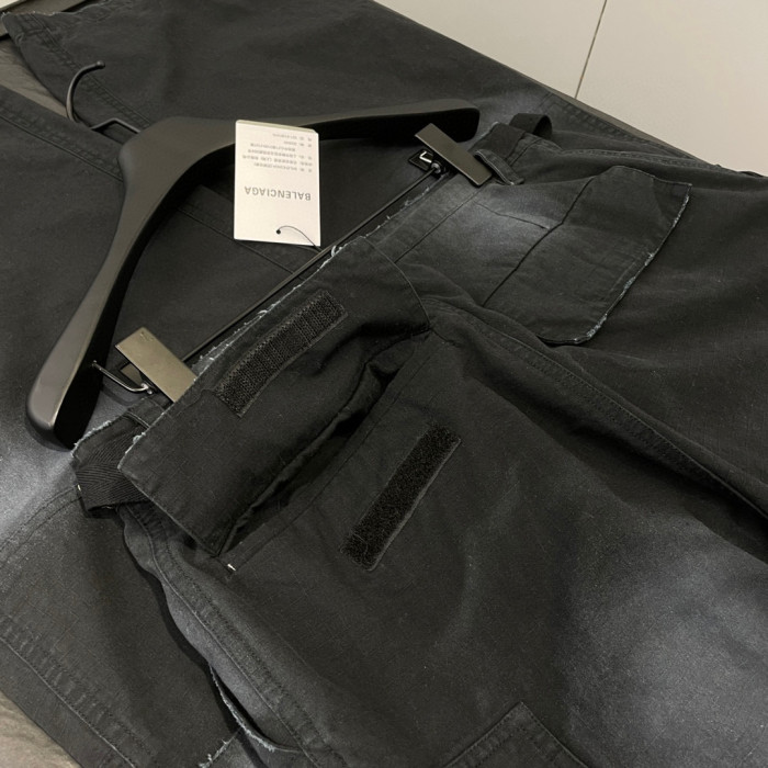 Balenciaga Men's Large Cargo Pants In Light Grey Ngvp #nigo6428