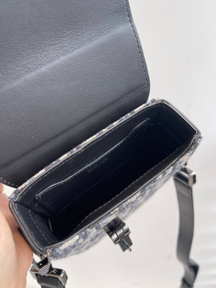 Dior Vertical Pouch Bag Bags #nigo7227