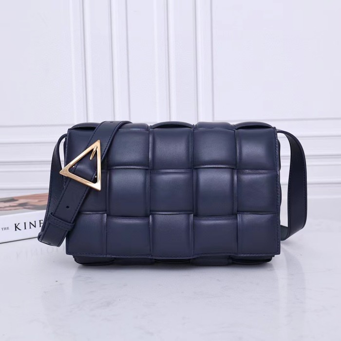 Bottega Veneta Mens Womens Leather Shoulder Bags Braided Square Bread Bag #nigo51564