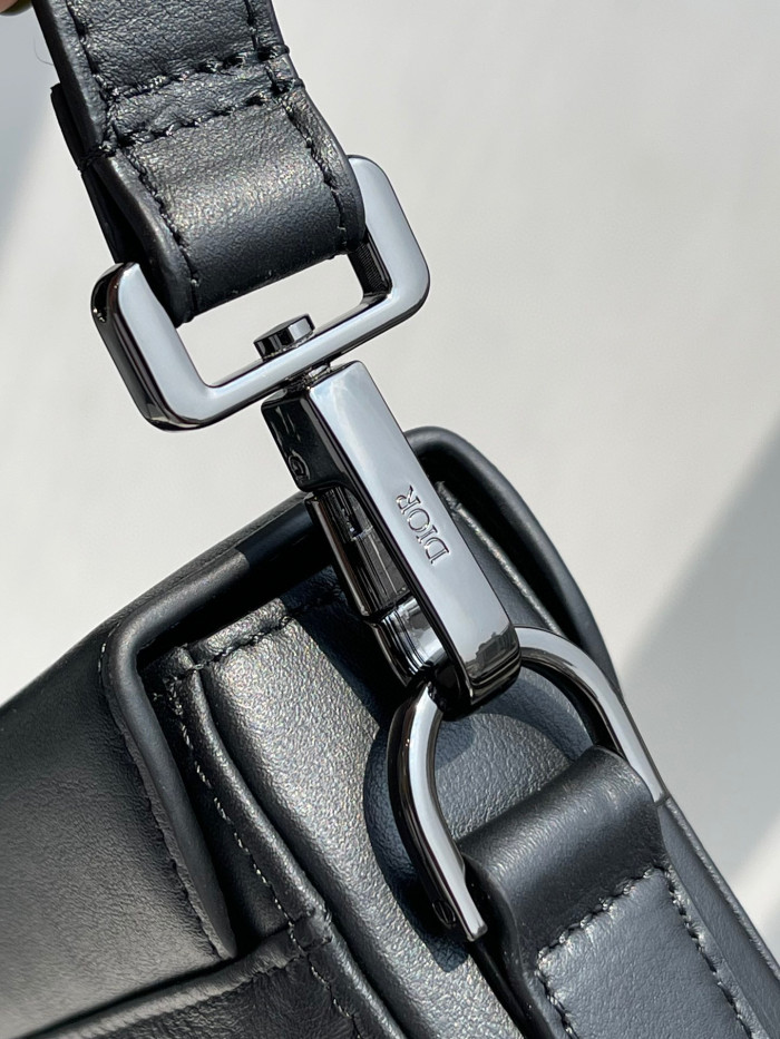 Dior Vertical Pouch Bag Bags #nigo7227
