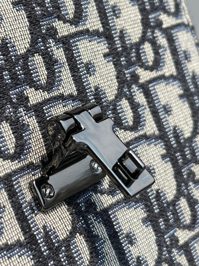 Dior Vertical Pouch Bag Bags #nigo7227