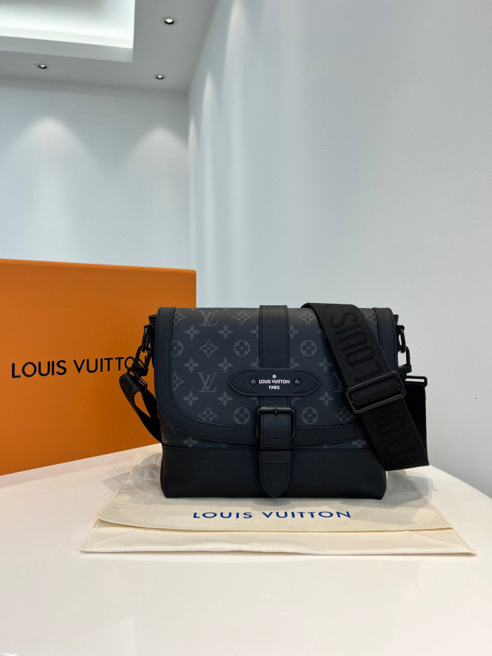 Louis Vuitton Messenger Shoulder Bag Bags #nigo7434