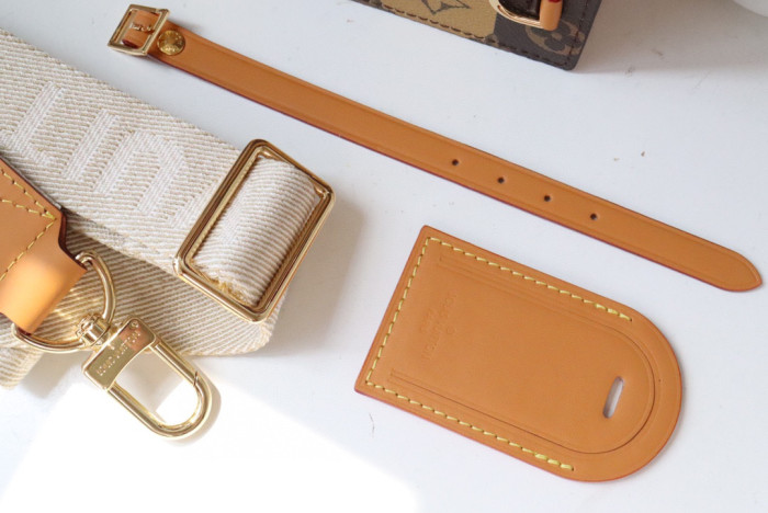 Louis Vuitton Leather Square Tote Bag Bags #nigo53149