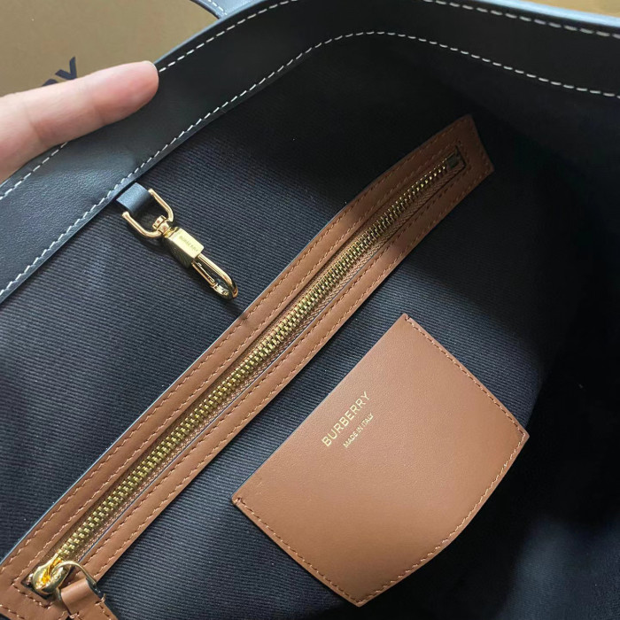 Burberry Striped Leather Tote Bag Underarm Shoulder Bag #nigo54972